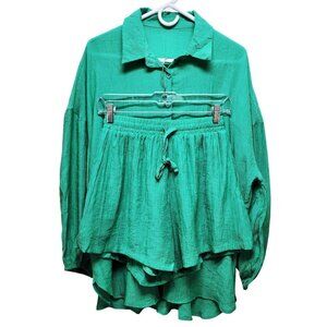 Womens Green Crinkled Button-Up Shirt & Shorts Set Size S
